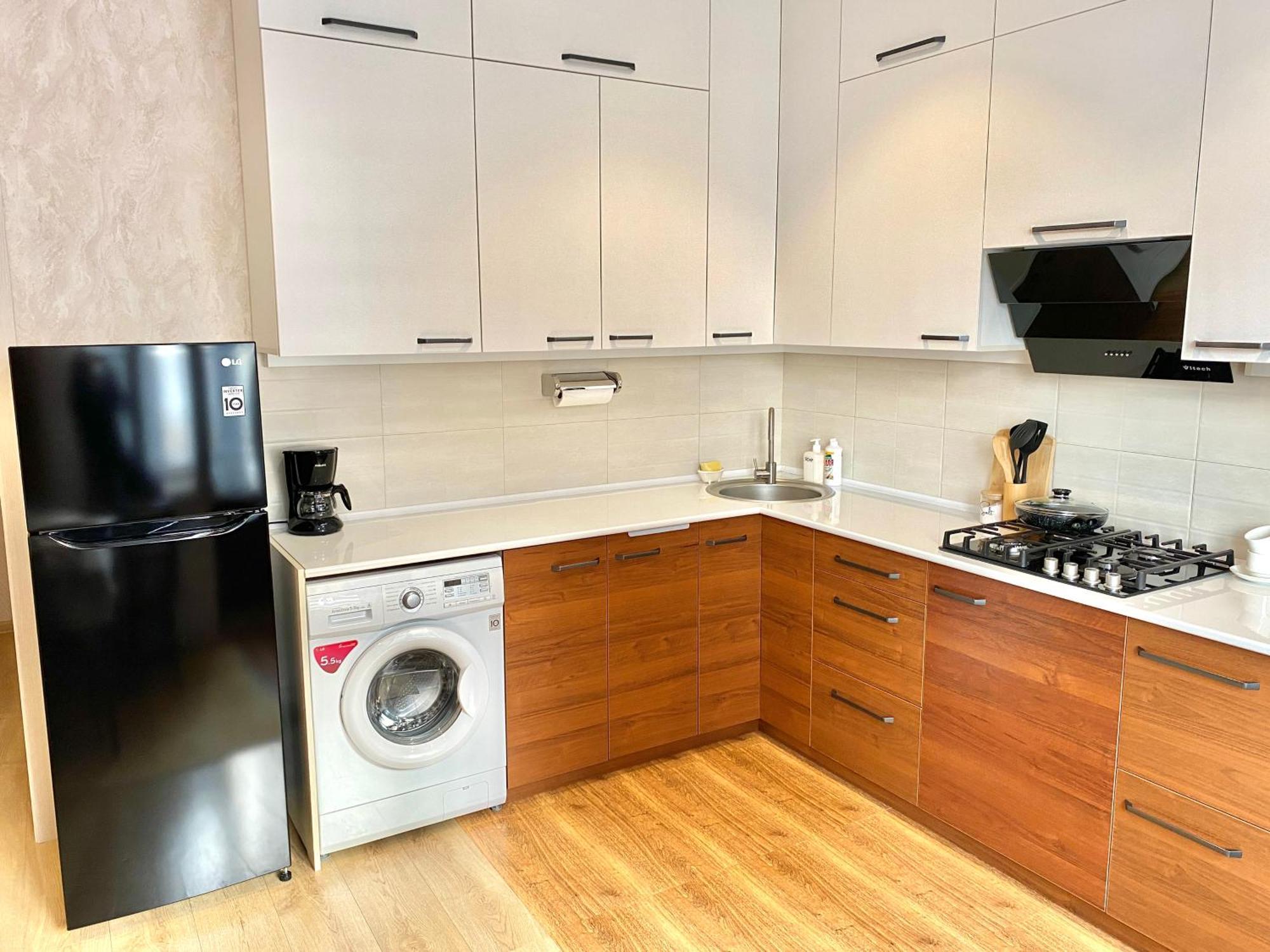 Spacious Apartment In New Building, Near The City Center And Airport Tashkent Luaran gambar