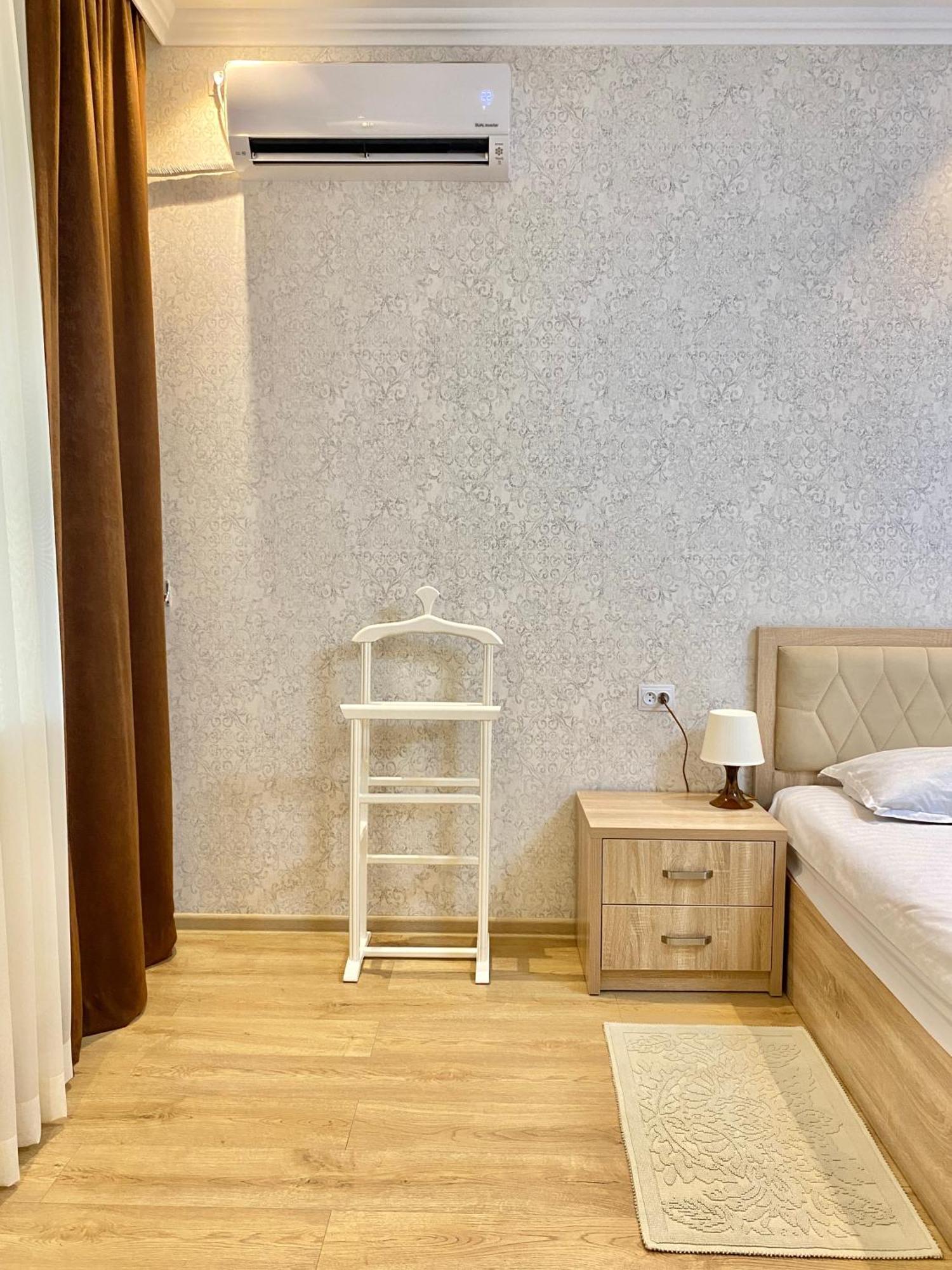 Spacious Apartment In New Building, Near The City Center And Airport Tashkent Luaran gambar
